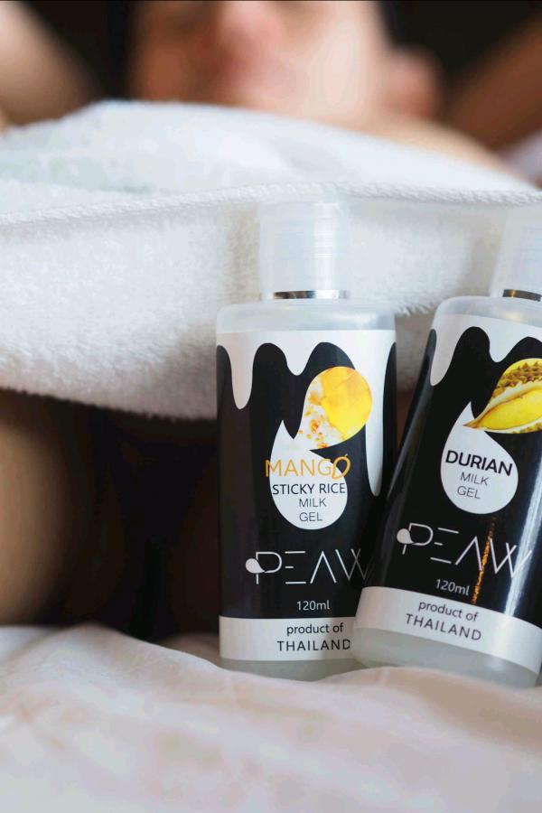 Peaw-1-泰國模型為您的樂趣